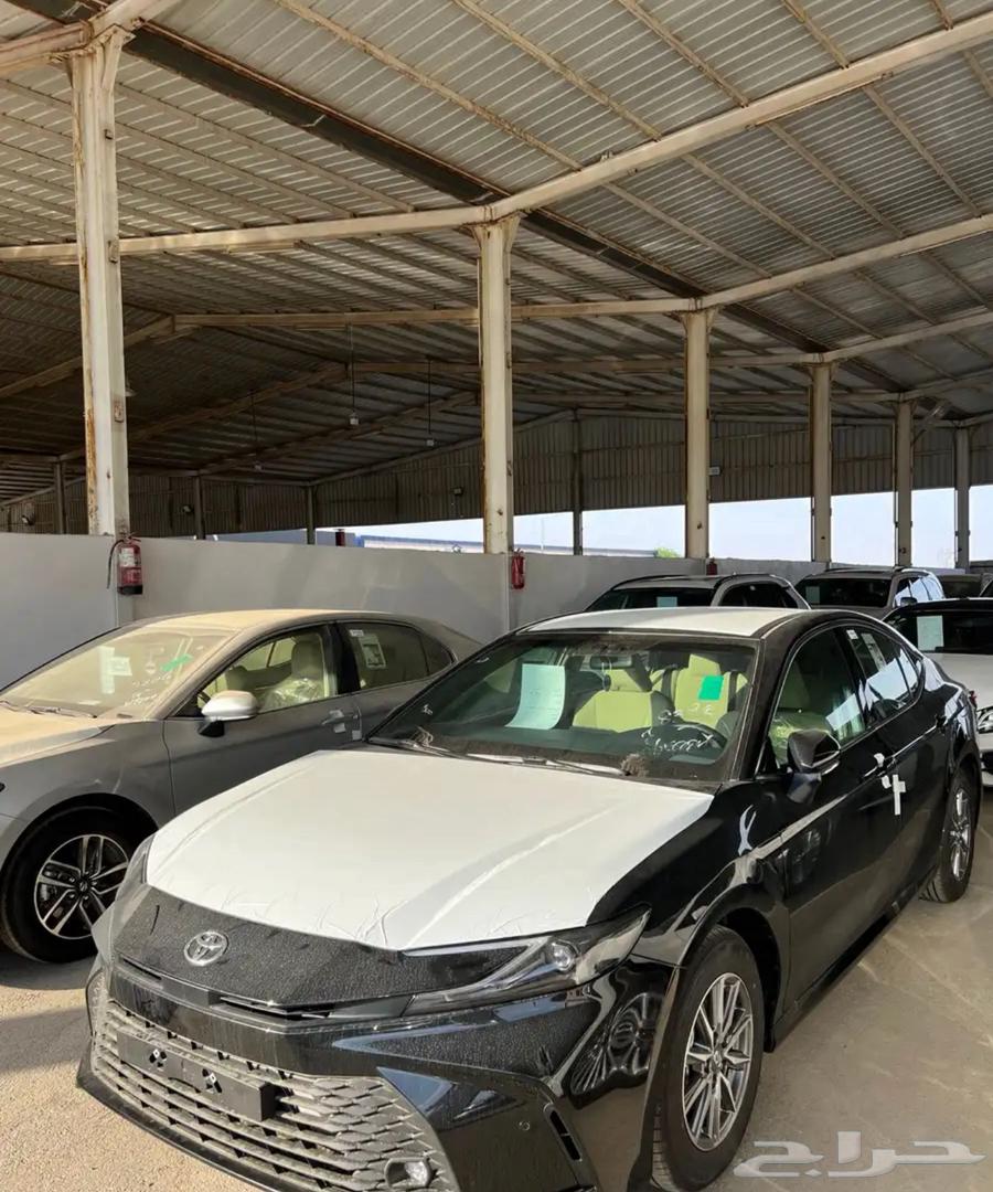 كامري 2025 اسود ستاندر اصفار وارد عبداللطيف جميل63400924243331119