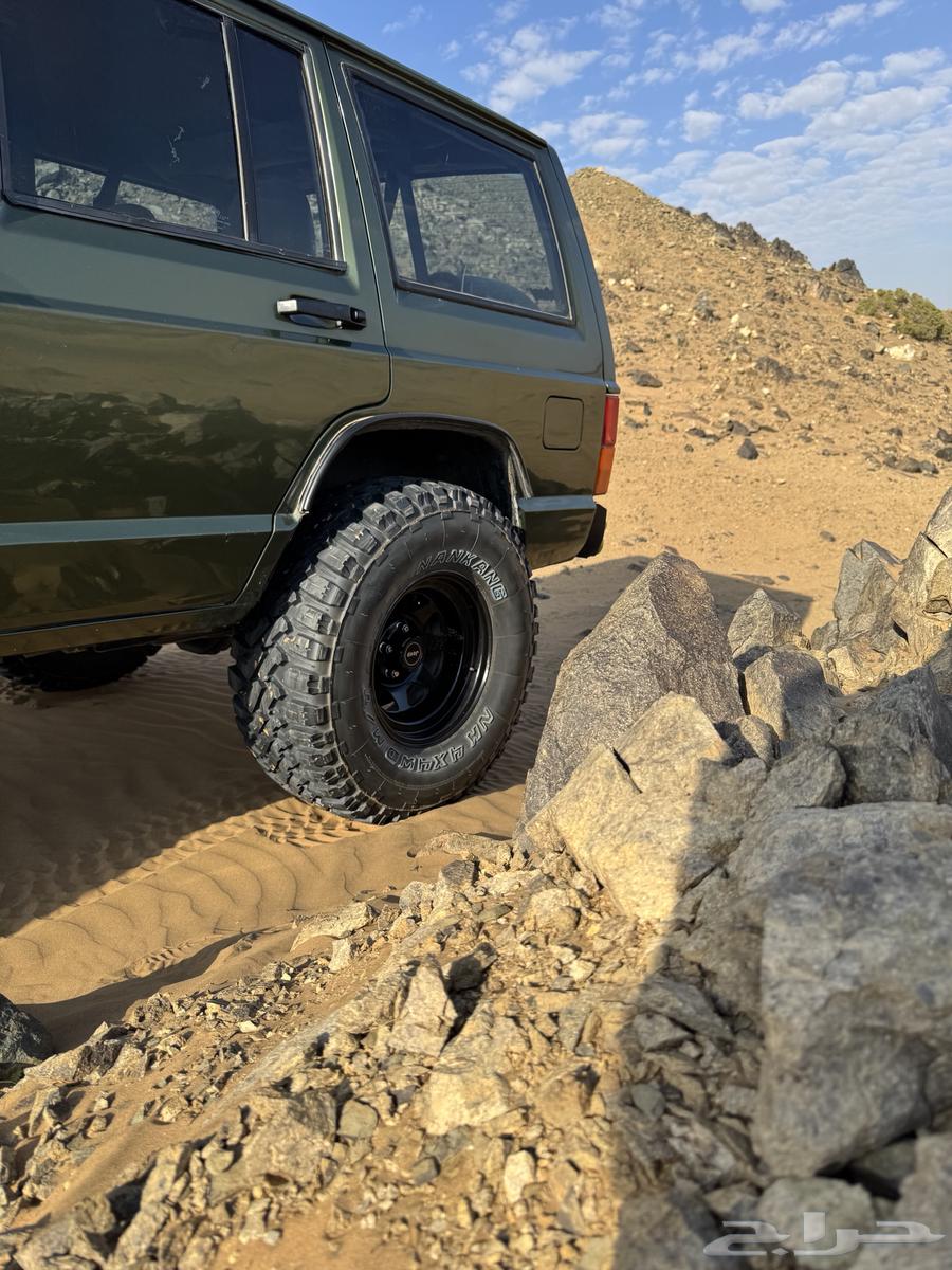Jeep Cherokee 1996, manual transmission63403551048833112