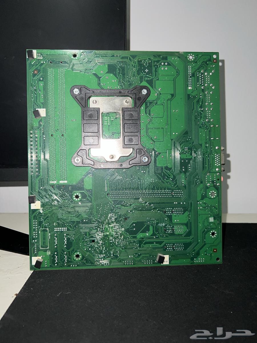 Motherboard with processor and fan63396477555713111