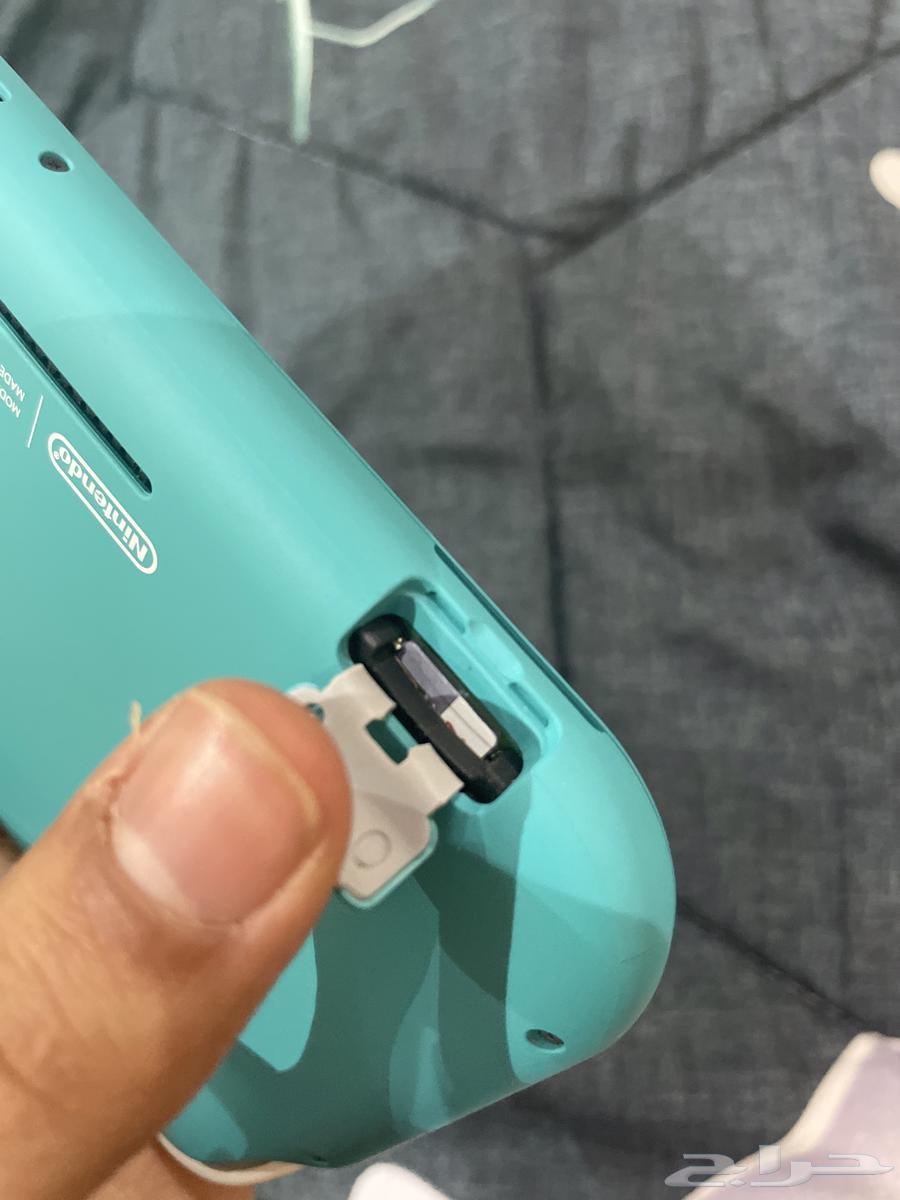 نيتندو سويتش لايت معدل63401052684419112