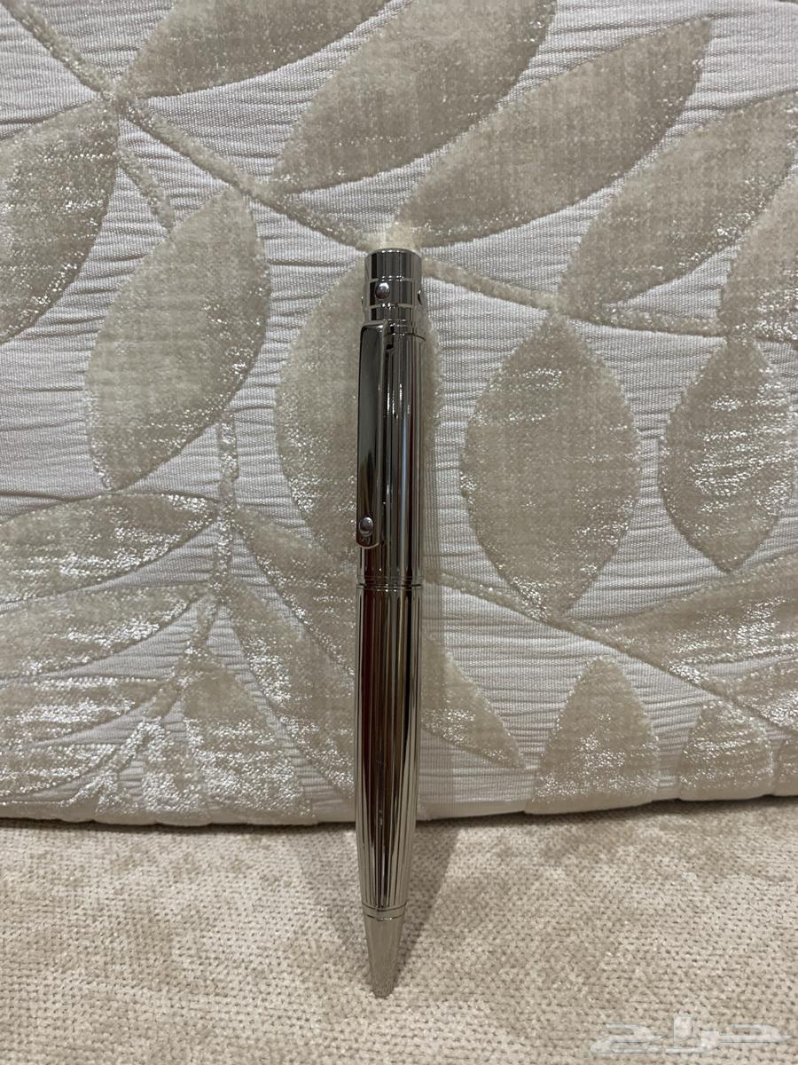 Second-hand pencil63402173353473111