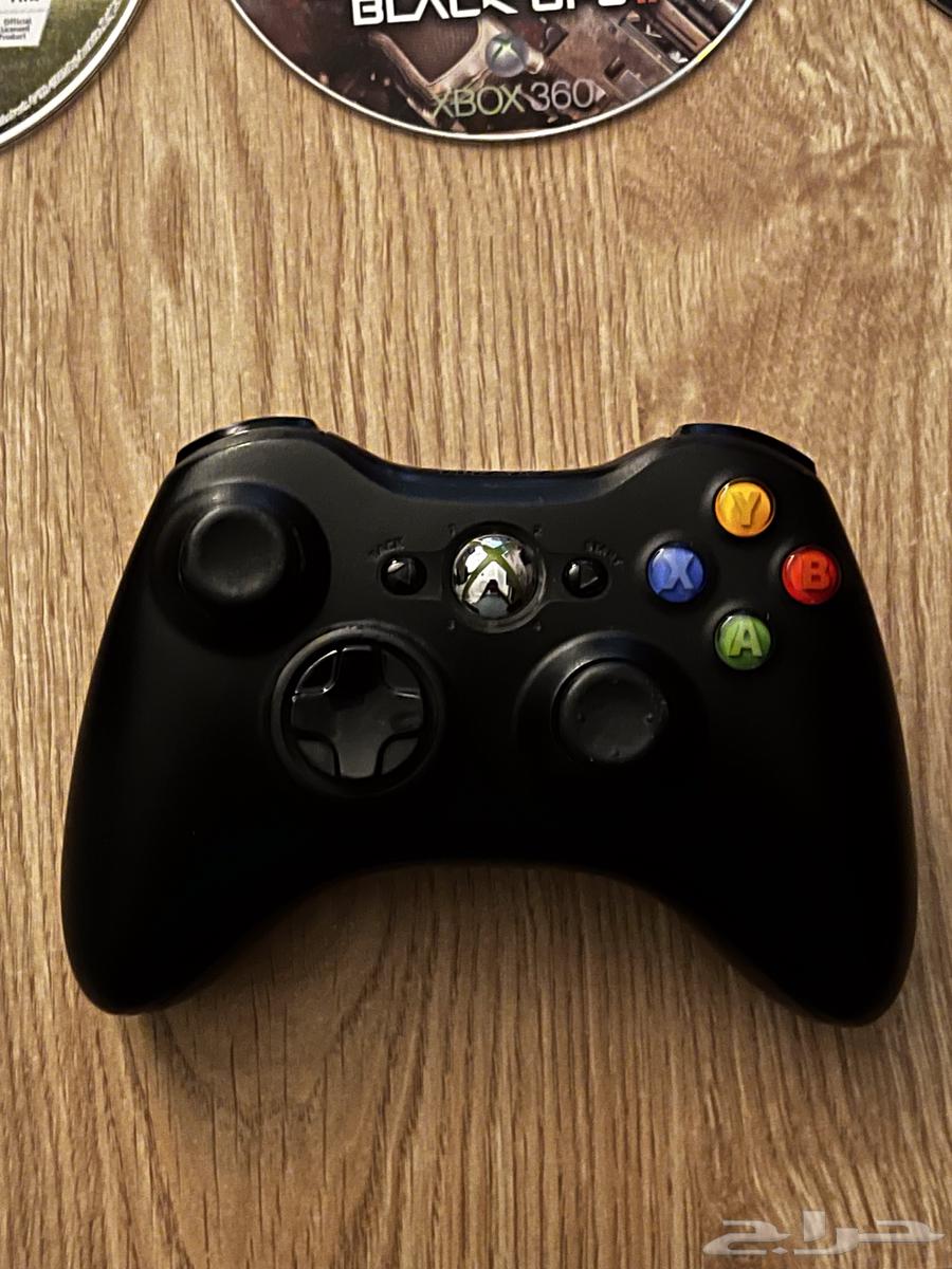للبيع جهاز Xbox 360 ويد و12 شريط63402159552770112