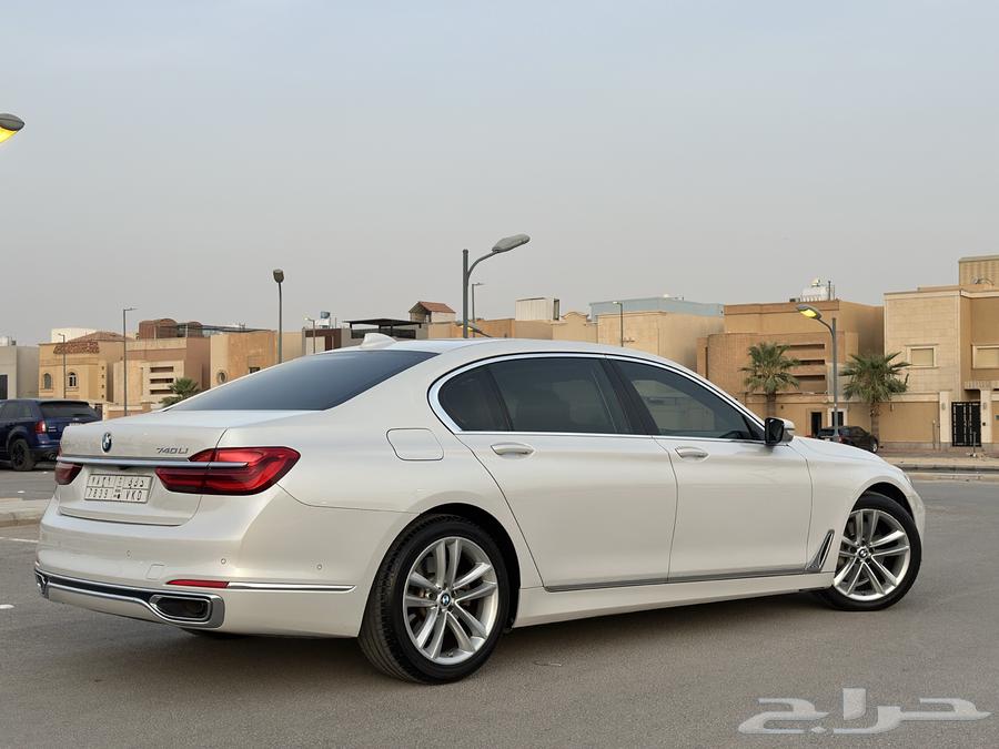 BMW 740Li 2018 ممشى قليل63402073745281112
