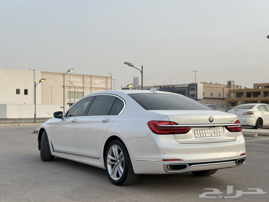 BMW 740Li 2018 ممشى قليل63402073745281111