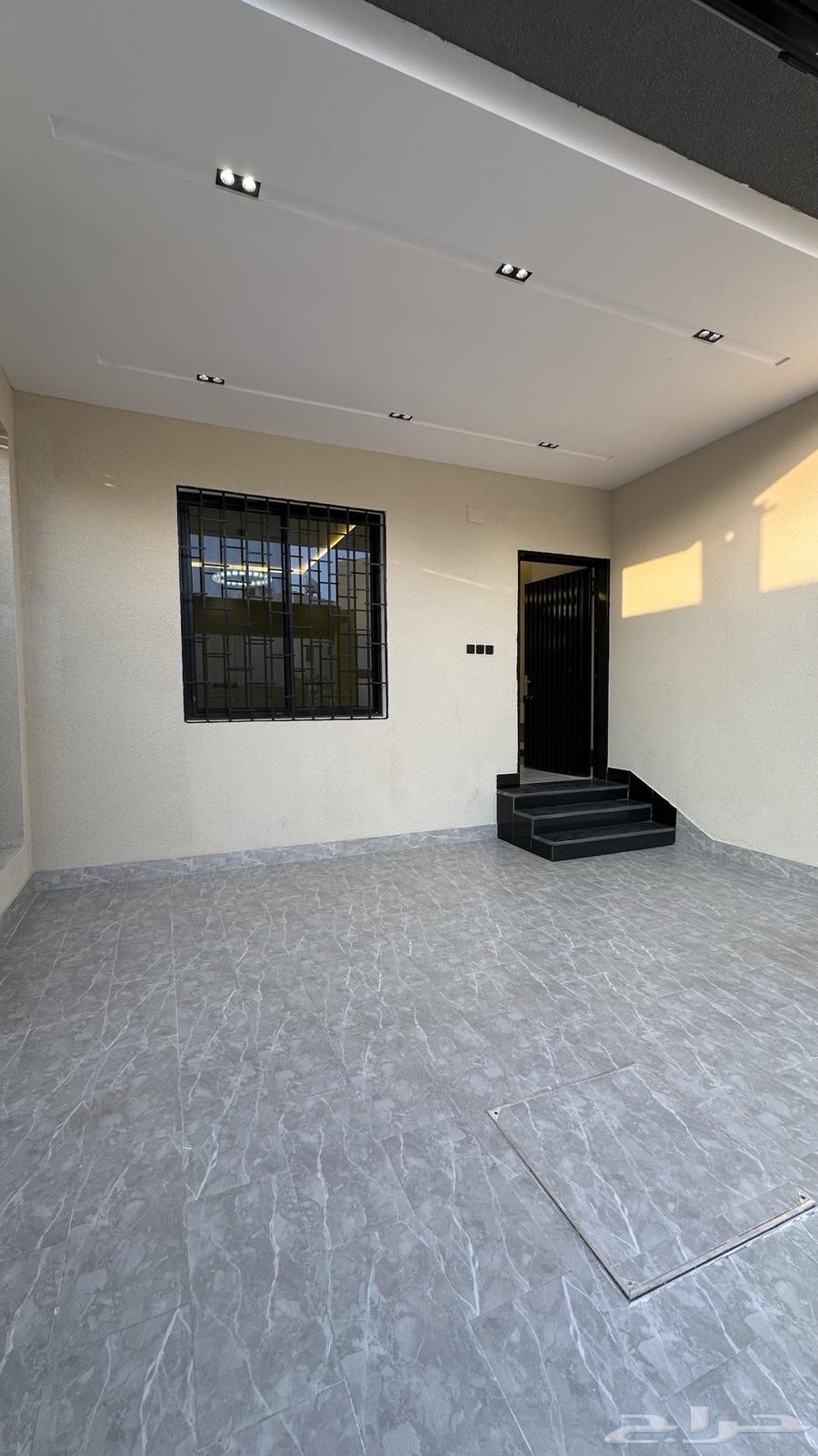 شقق ارضيه وروفات علويه للبيع خميس مشيط حي اليرموك63380189595267111