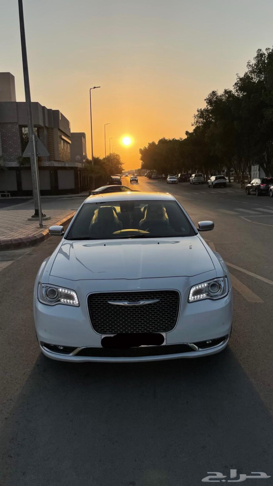 كرايزلر c300 v8 2021 لكجري633995463511071115