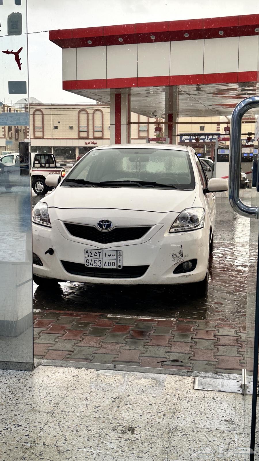 تويوتا يارس 2010 مالك واحد نظيفة63399599638274112