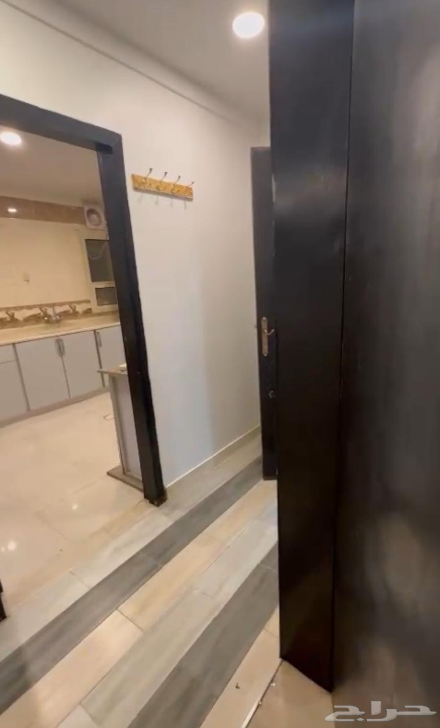شقتين للبيع حي النور (( بسعر لقطه ))63380247168515114