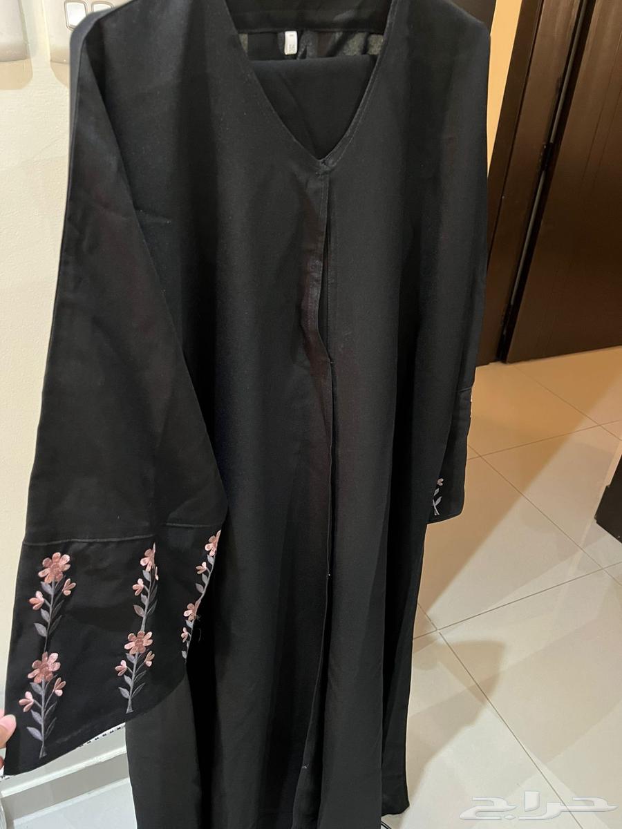 عبايات نسائية63402945972866112