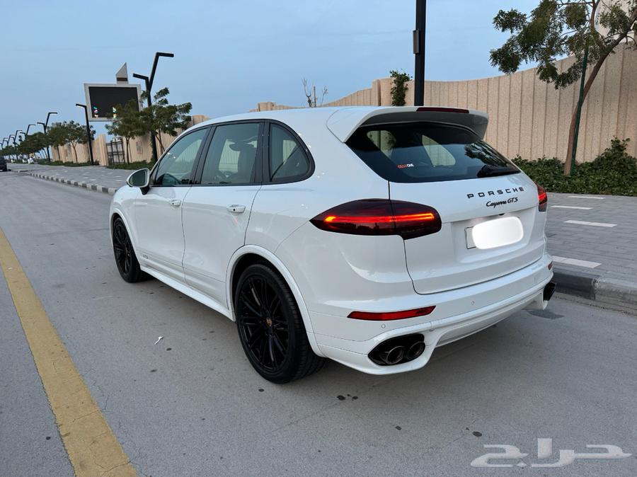 بورش كايين GTS 2016 ابيض وداخليه احمر فل كامل63399585791619112