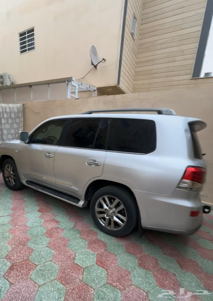 لكزس 201163398217679618114