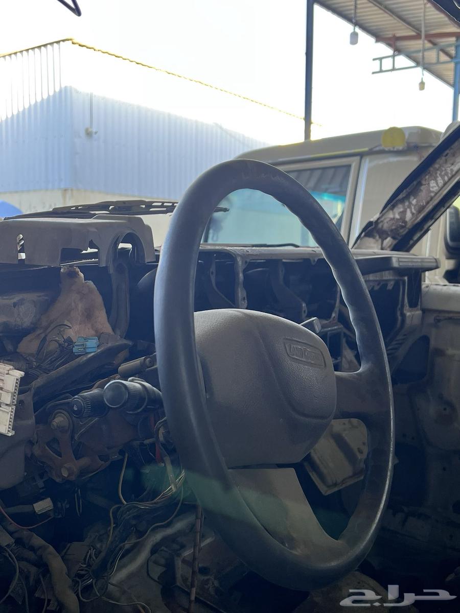 طارة ربع وكاله فيه بعض المخوض63399599373954111