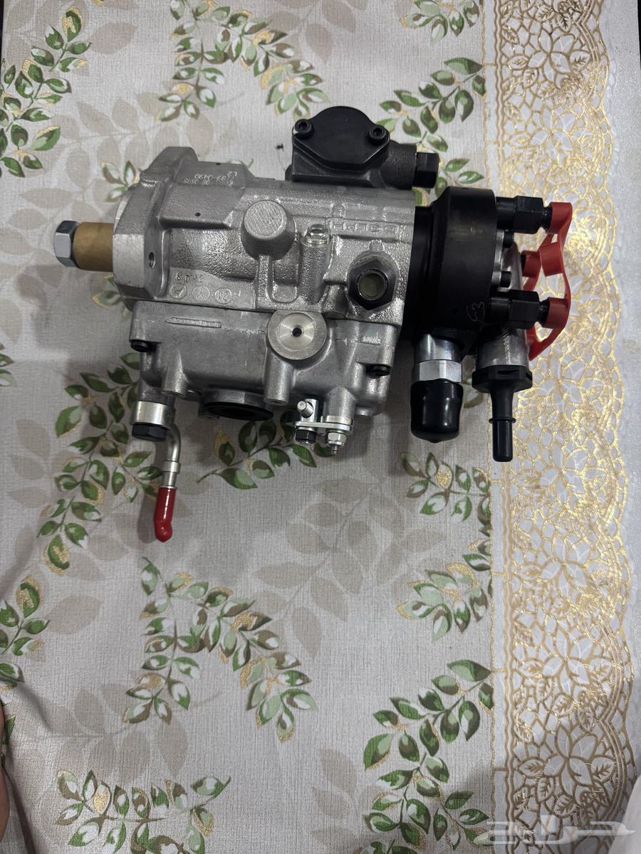 Diesel tractor for plowing63398186556546112