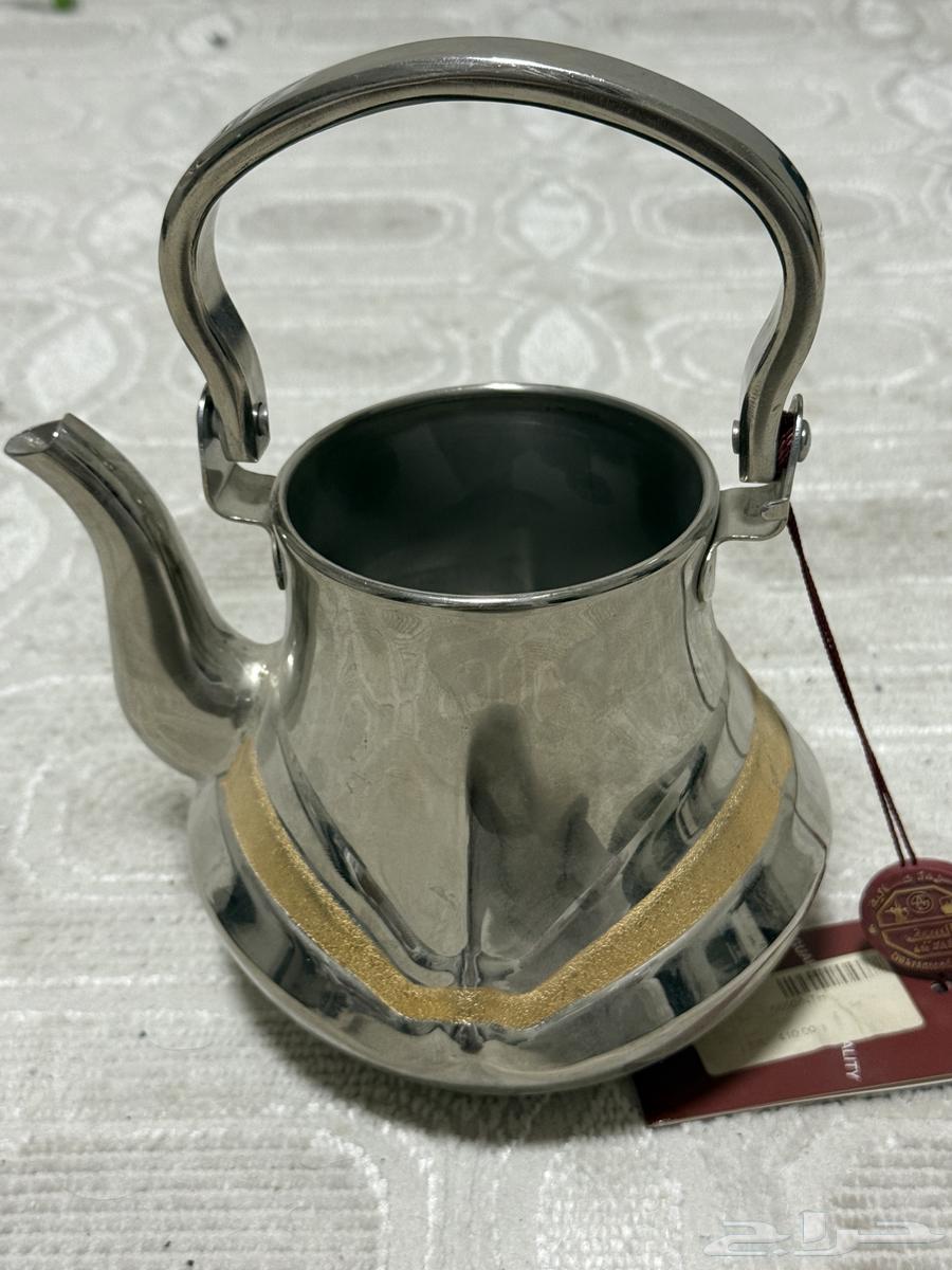A sword-shaped teapot63391807291523117