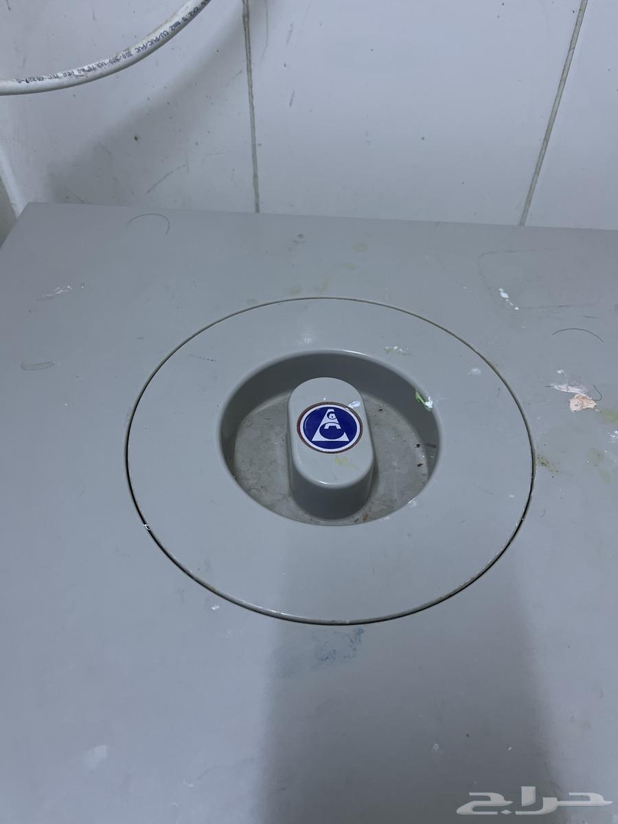 قطع غيار ماكينات غسيل وتجفيف للبيع63392522101377111