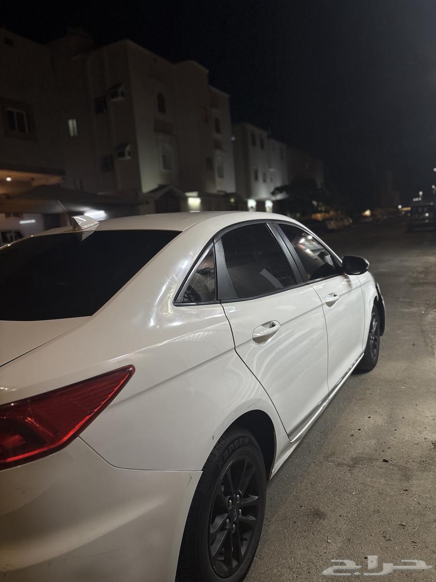 فورد اسكورت 202063399529560579113