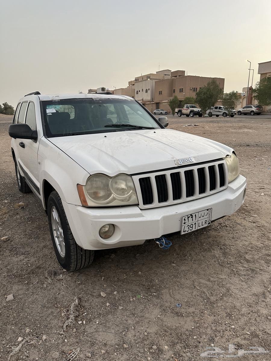 جيب شيروكي 200663398180558081112