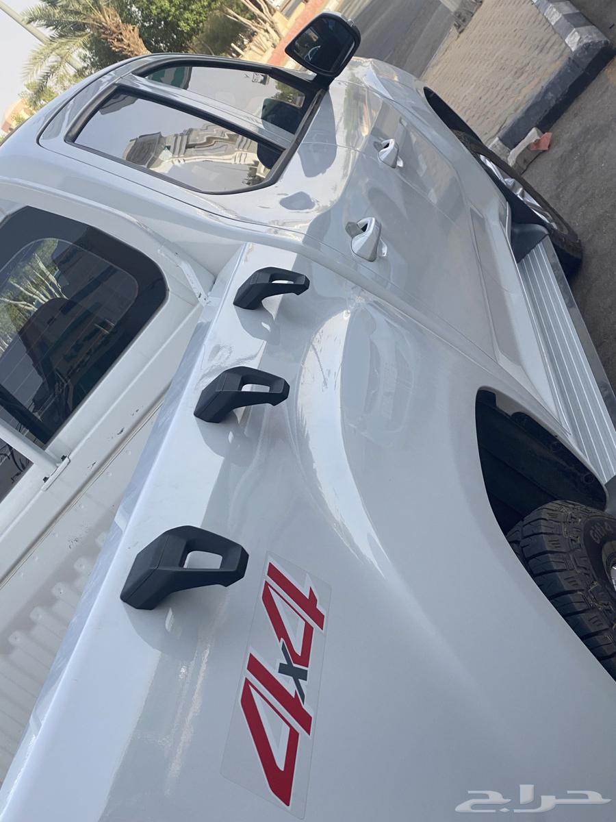 Two hundred thousand MG and agency 202563399636544129114