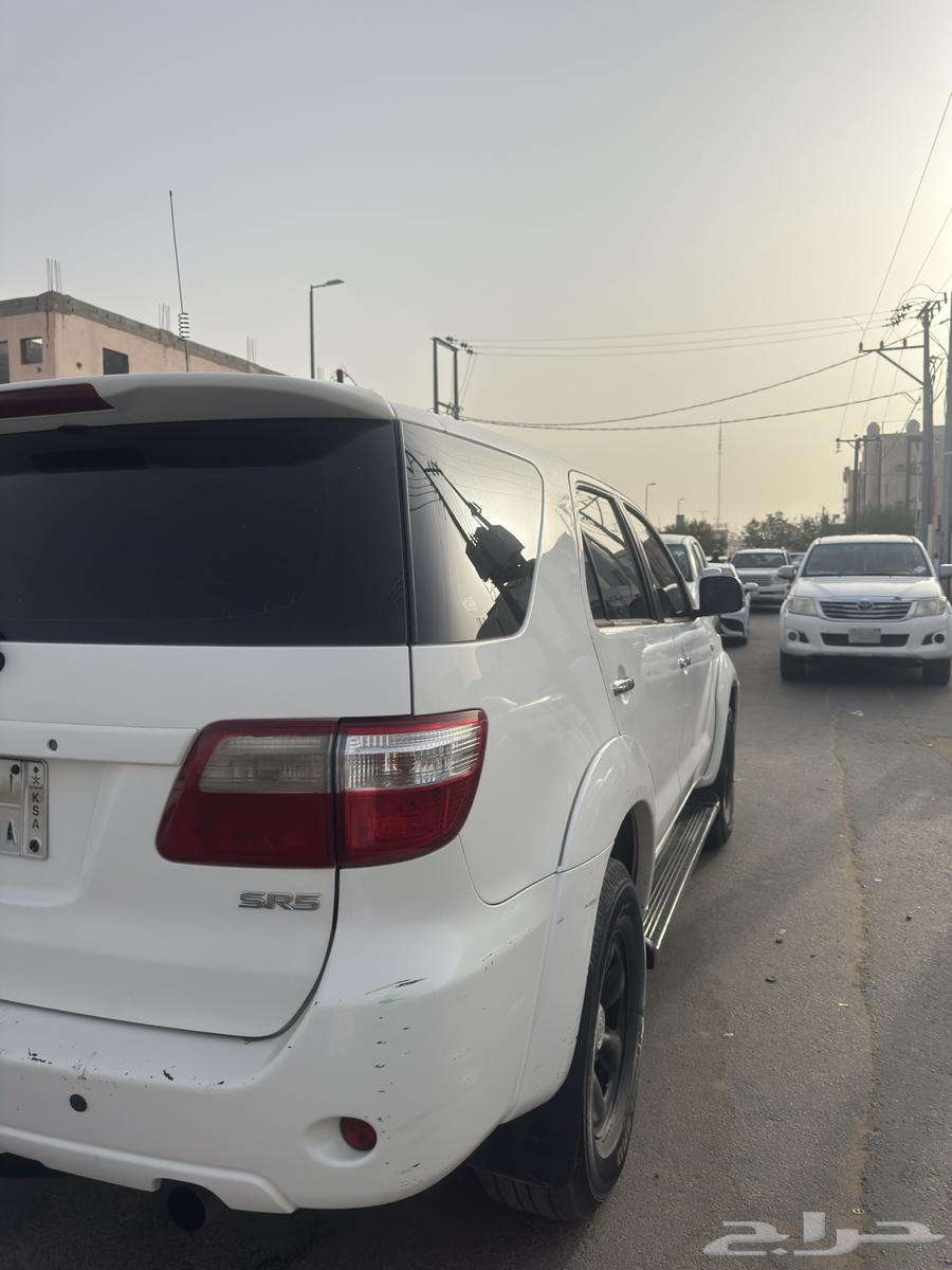 فورشنر 2010 4 سندر قير عادي سنقل فيه رفرف وا الباقي شرط63399630025858112
