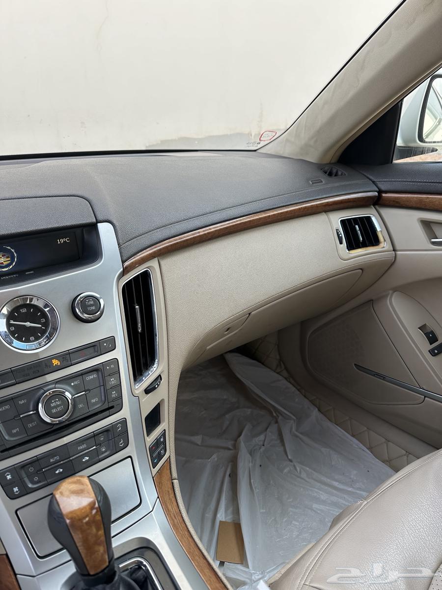 كاديلاك Cts 201063398181306881113