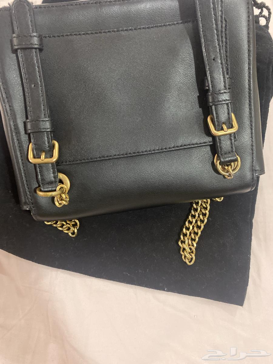 بيع عاجل شنطة من دكني DKNY اصدار خاص تملك ميزتين63402984722307113