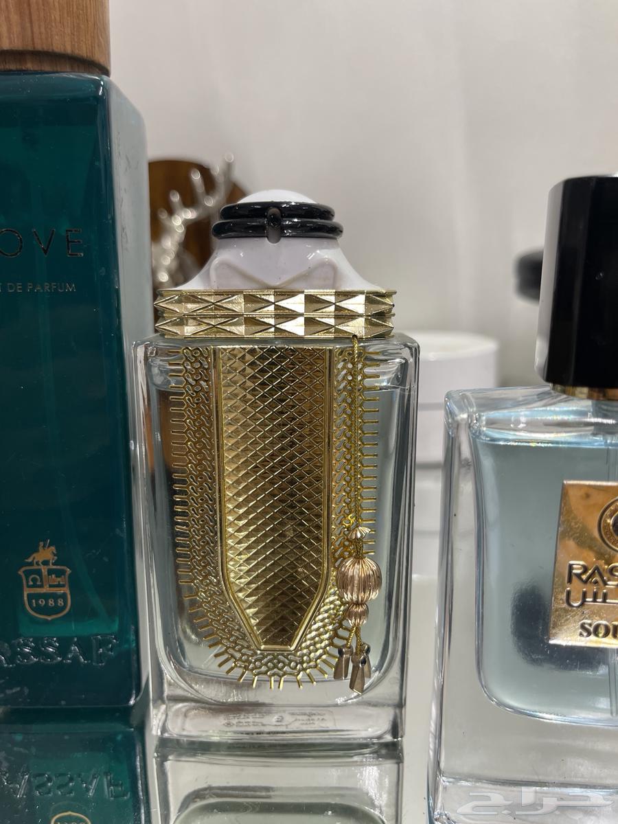 للبيع خمس عطور رجاليه جميله وتد ورسيس ودرعه وعساف والعمودي63402971554305114