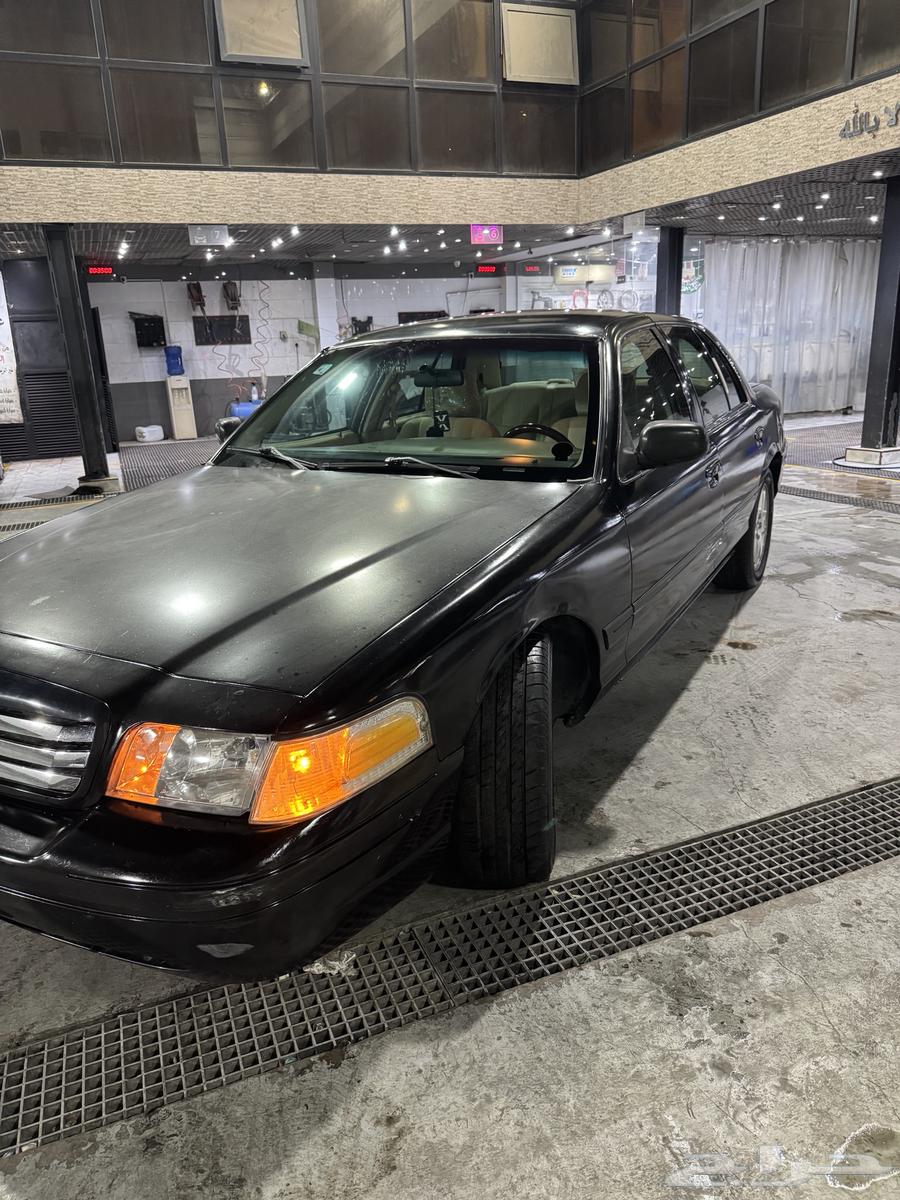 Crown Victoria Special Edition 2008633995429405451116