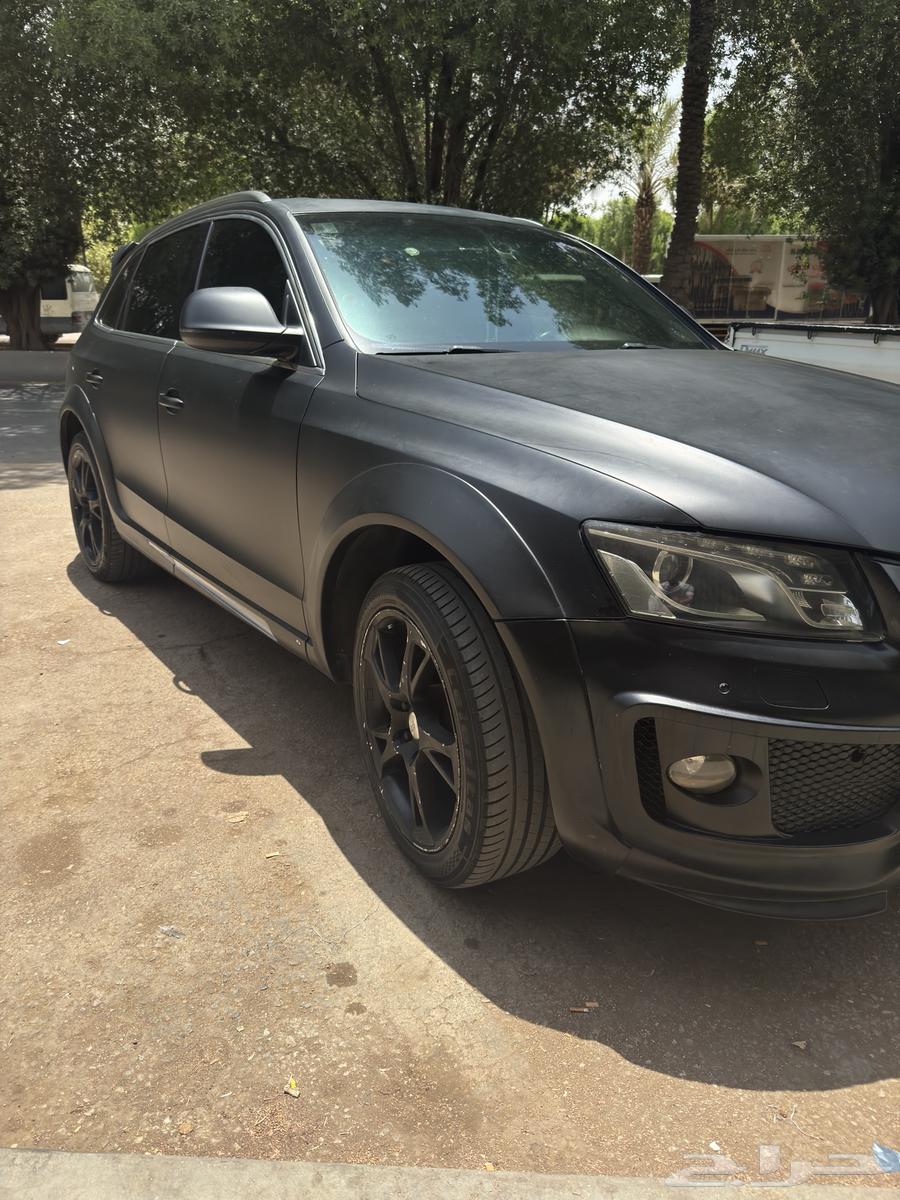 Audi Q5 model 201163399586263811114