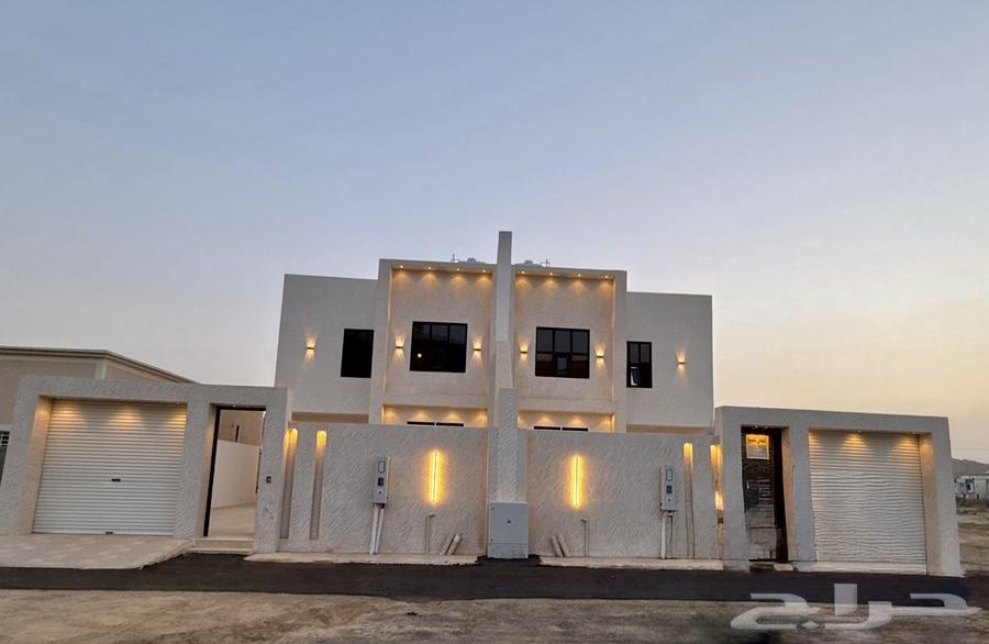 2 فيلا للبيع بمحايل عسير حي الحيلة الغربي63380194310785113