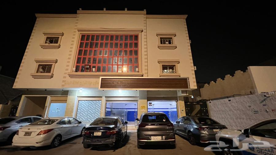 شقق ومحلات للايجار63380023160065111