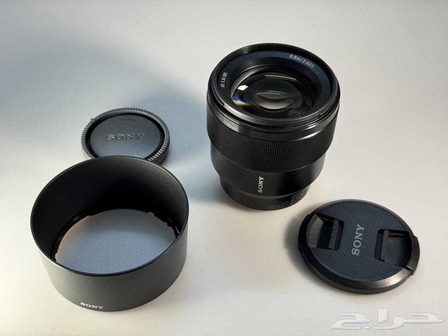 Sony FE 85mm f1.8 Lens63402972155777112