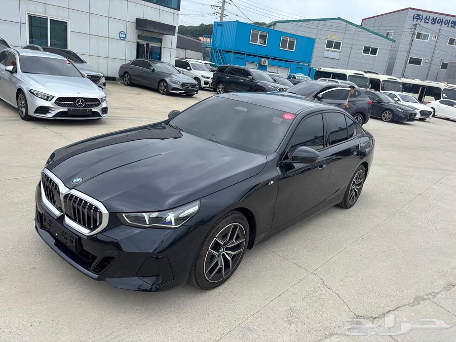 BMW 520i 2025 M sports تم البيع63399557178755111