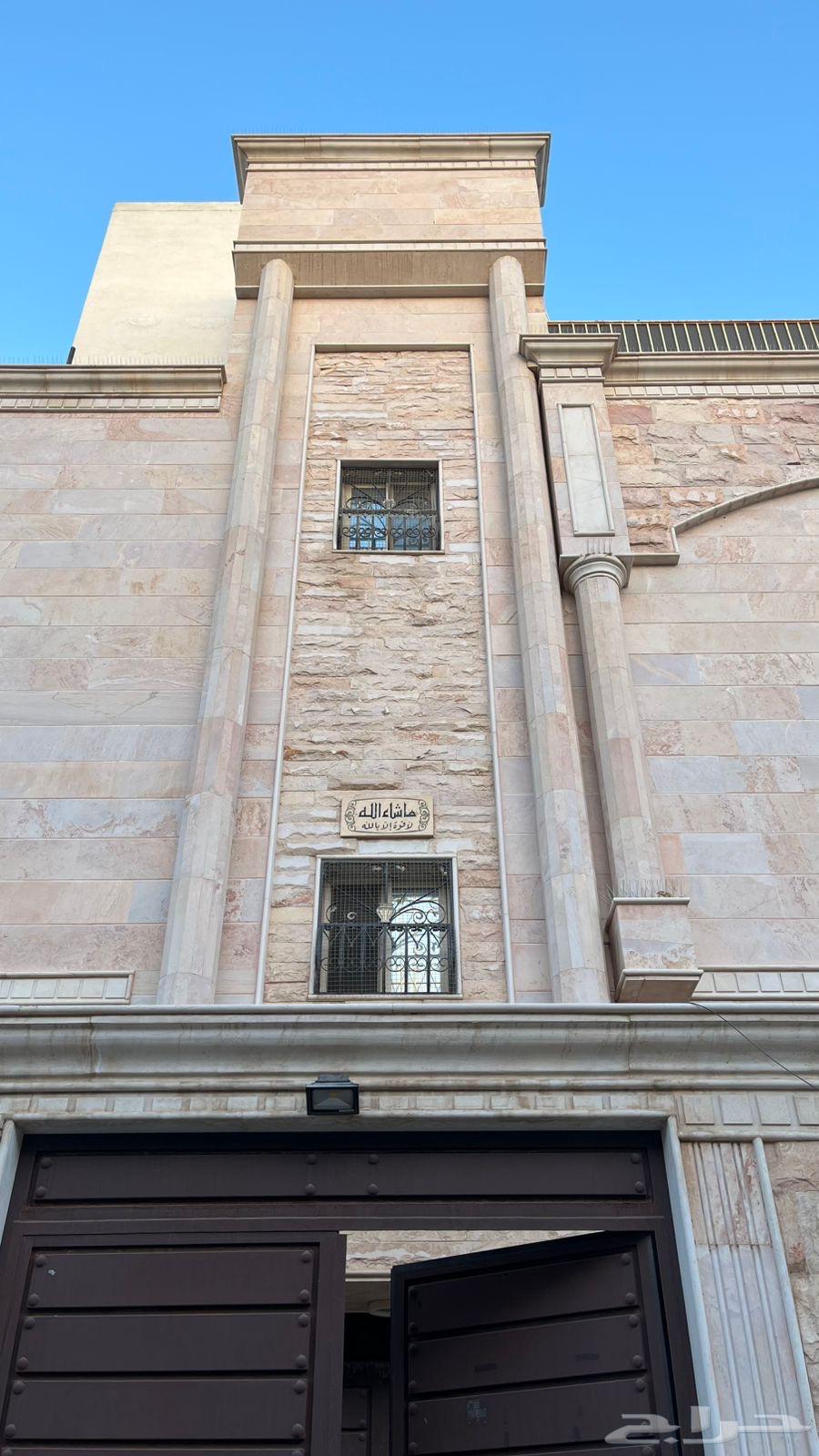 عمارة للبيع في المدينة المنورة مخطط المحيسن633800233301771125