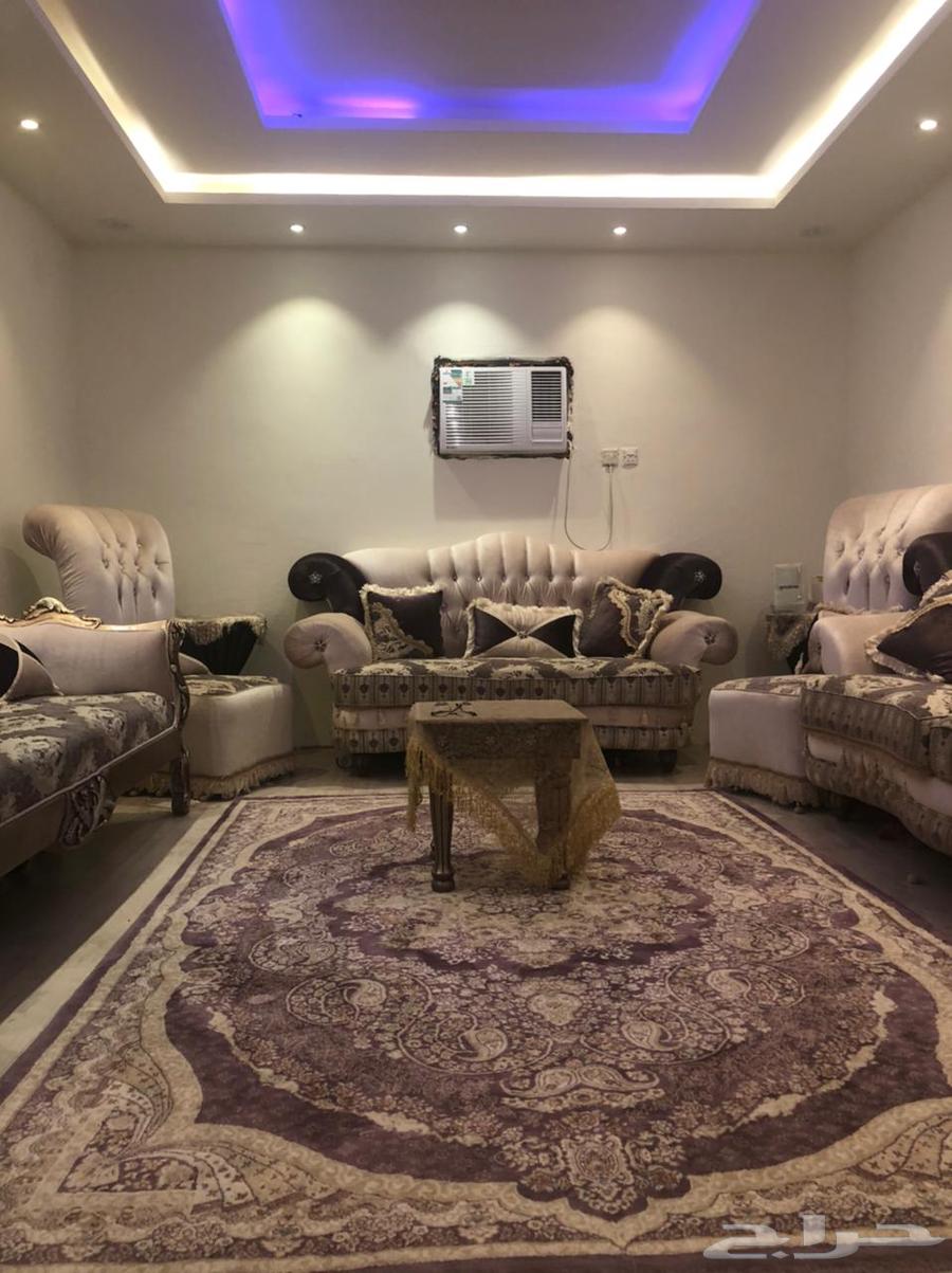 فرصة كنب للبيع عاجل63403662387073111