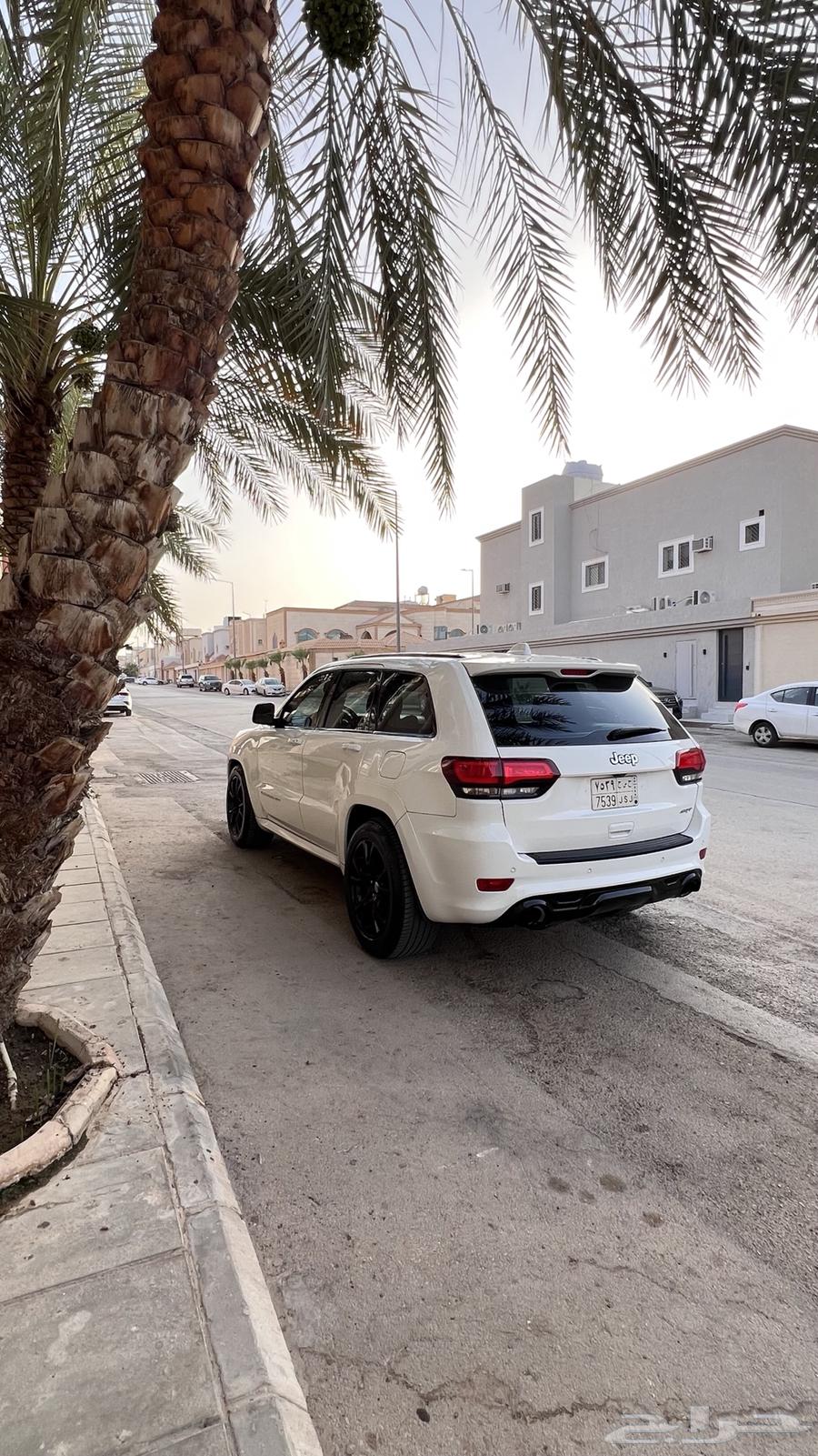 قراند شروكي SRT 6.4 201463394533579650112