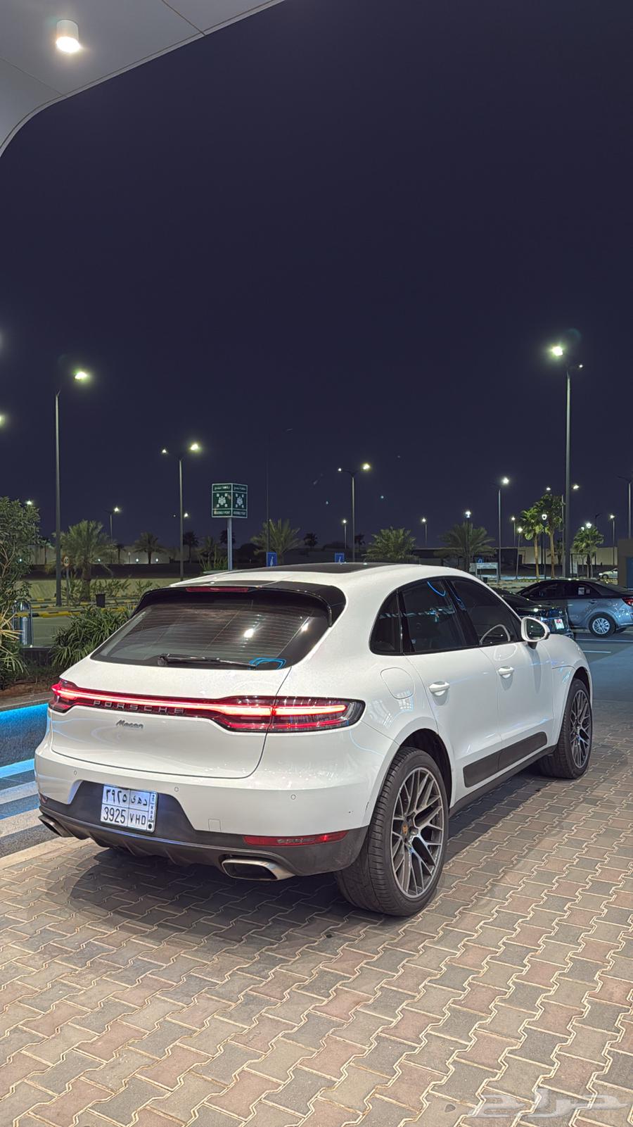 بورش ماكان 202063394523701249112
