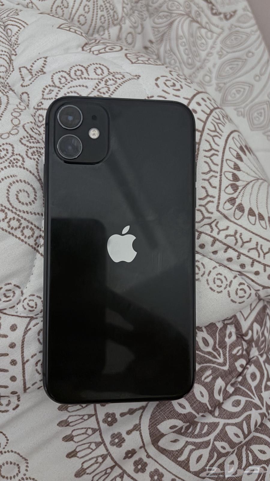 iPhone 11  أيفون 1163390952875778111