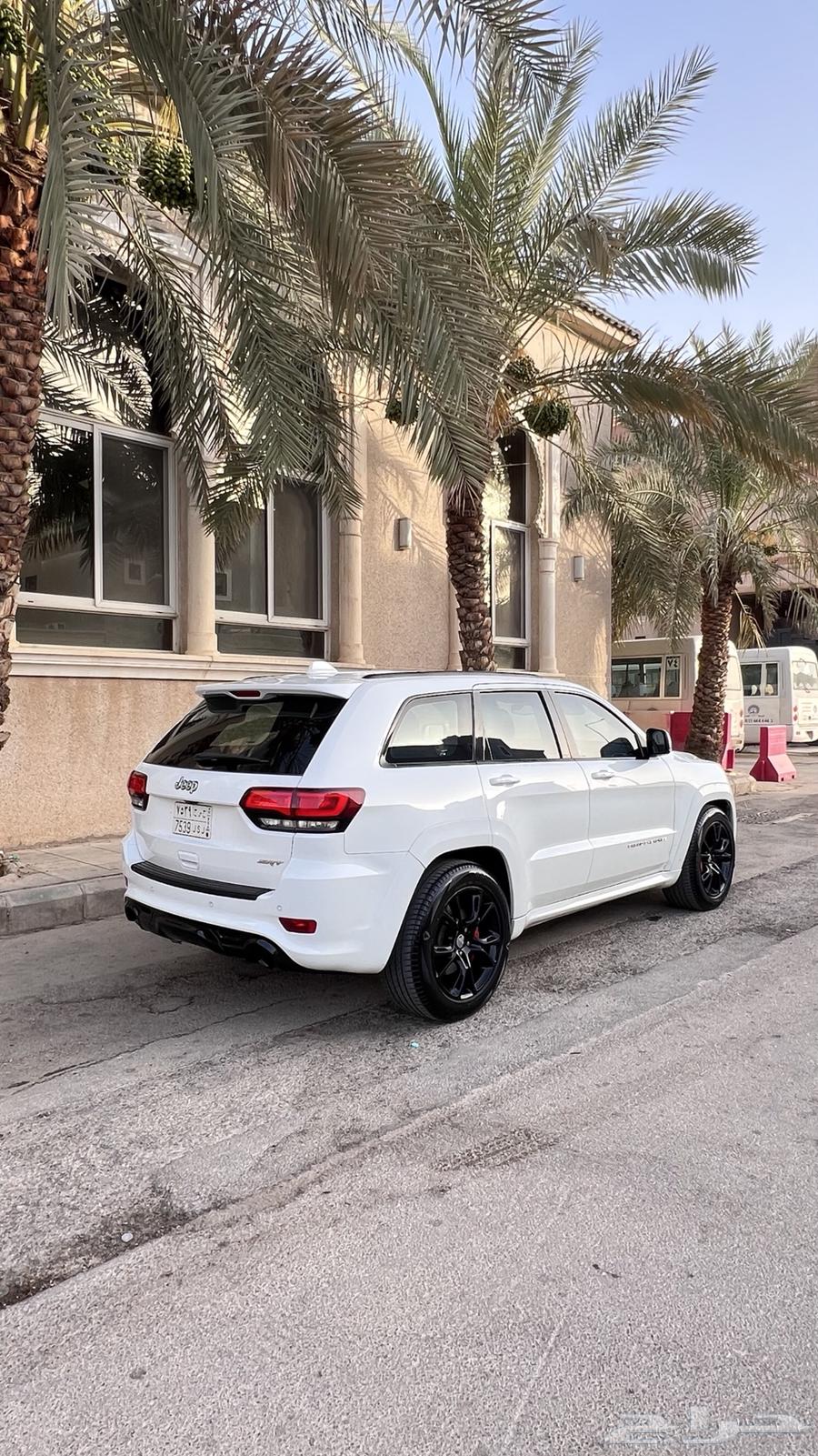 قراند شروكي SRT 6.4 201463394533579650111