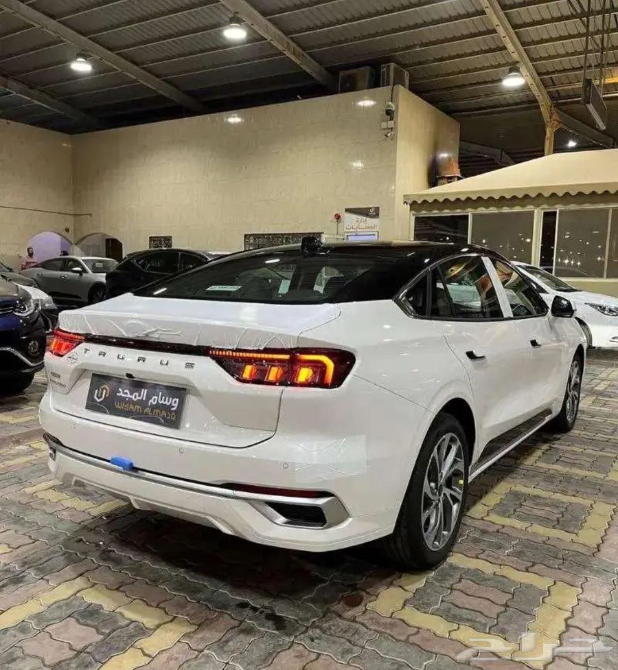 فورد تورس تيتانيوم 2025 ابيض فقط السعر شامل14795063396430989699112