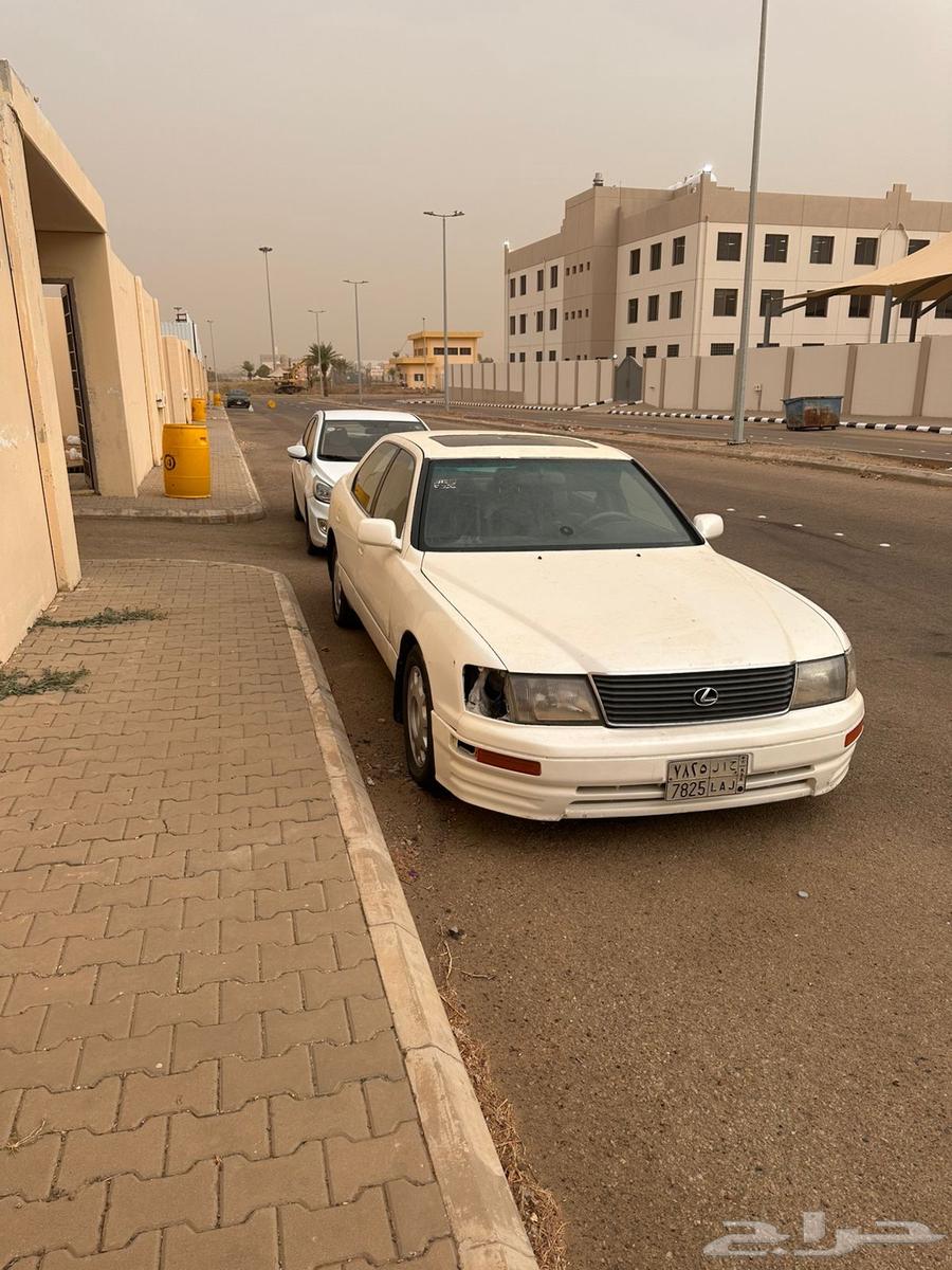 لكزس Ls40063398253724035111