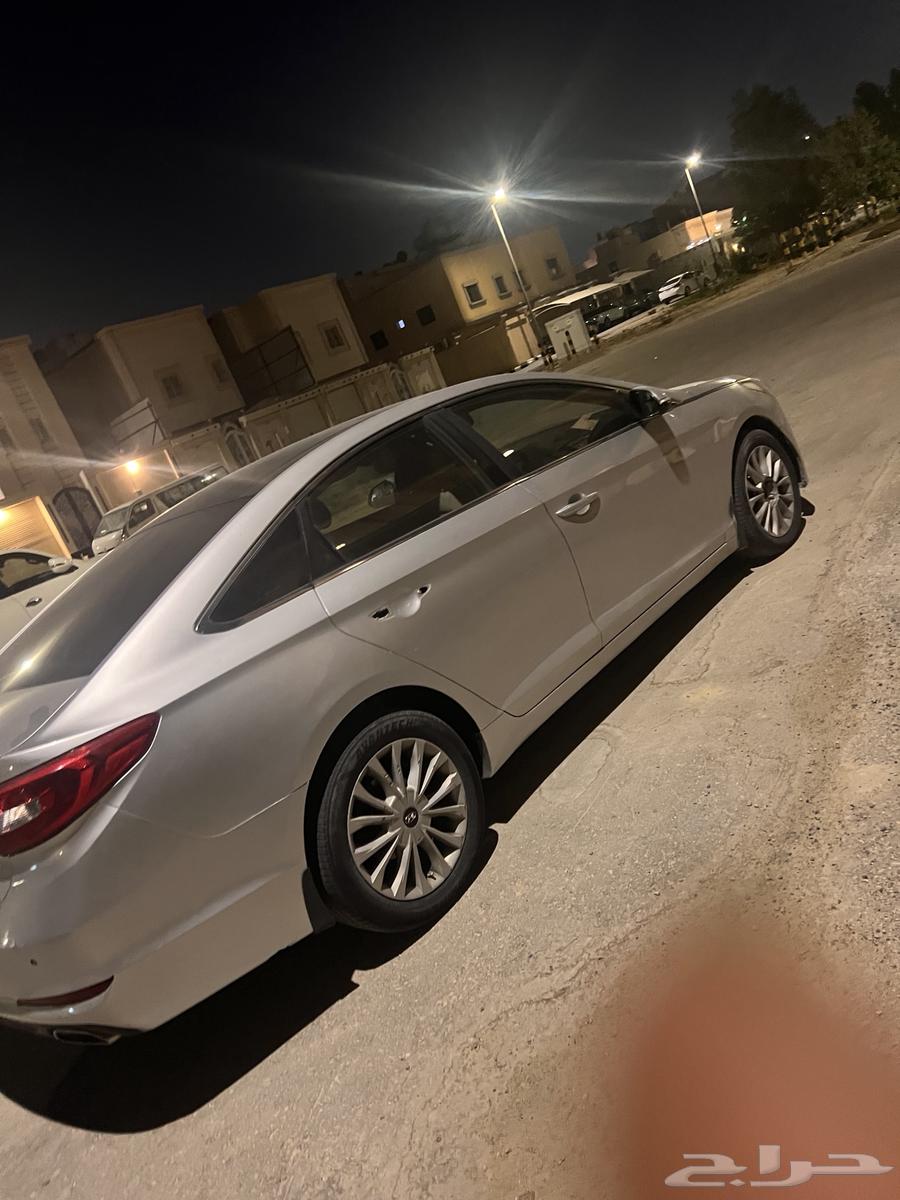 سوناتا 201563380063923714112