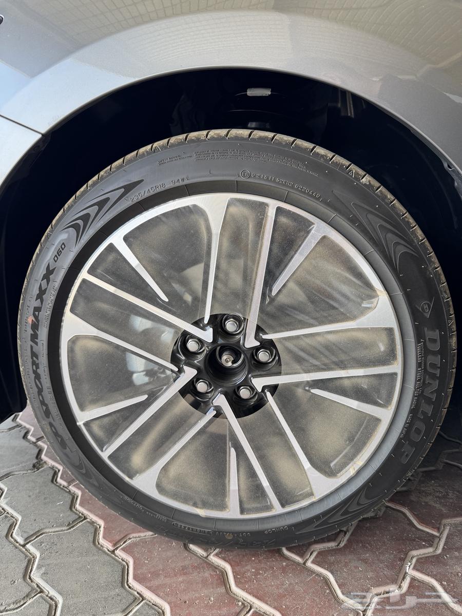 Toyota Camry LE Hybrid 202563398300002179114
