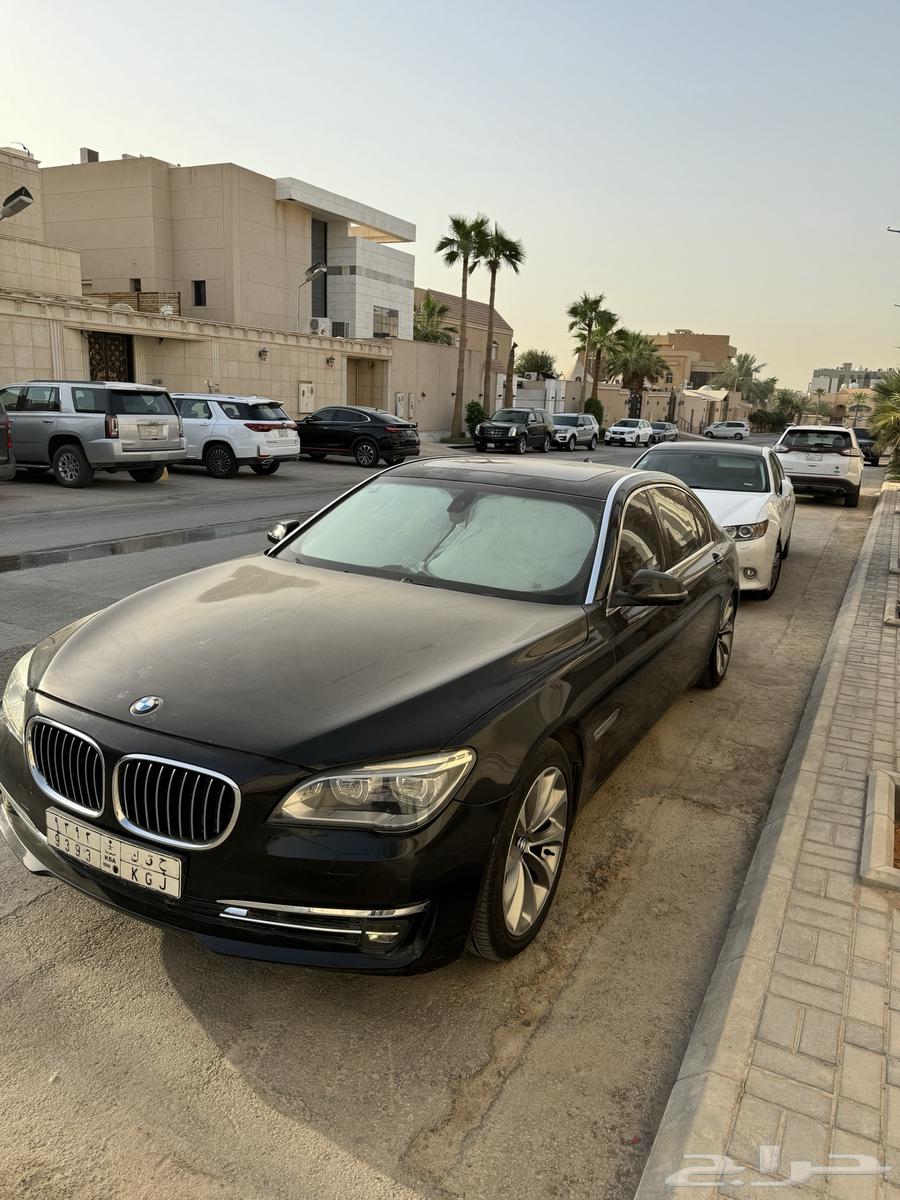 بس ام دبليو 730li موديل 2015 للبيع63398261710979112
