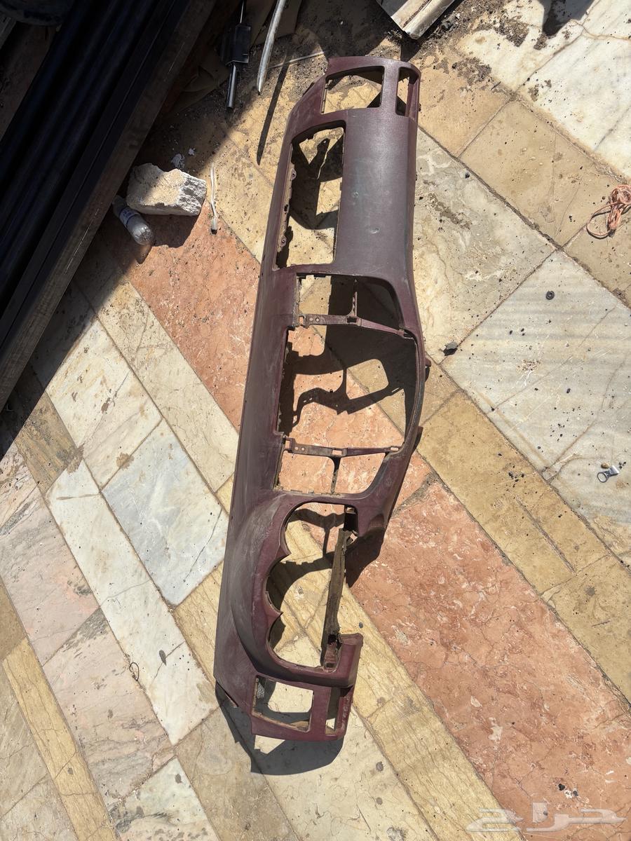 The drum shell is clean, but it needs a spray.633945381967371114
