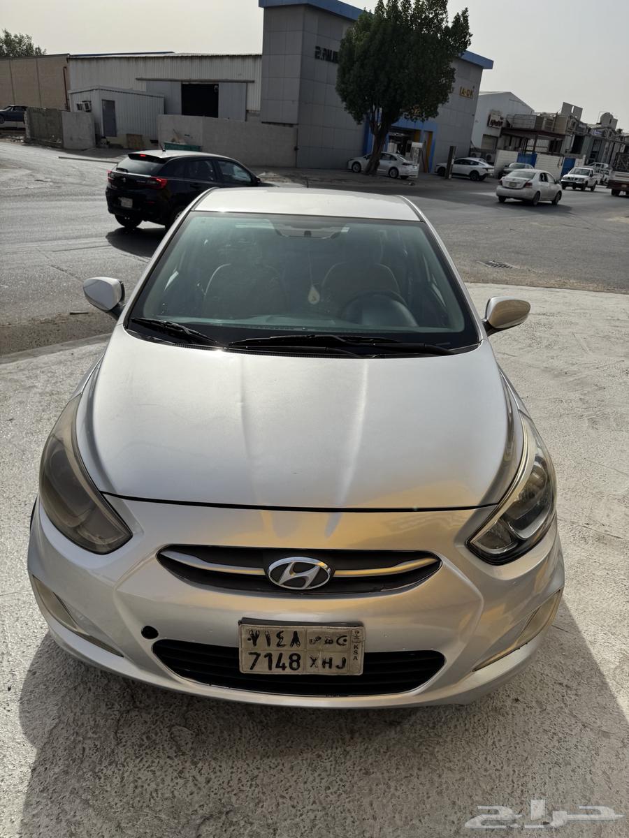 Hyundai Accent63380960593154112