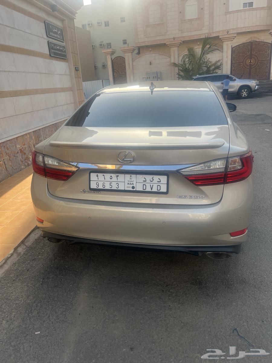 لكزس 2016 نضيفه جدا es 350 وكاله63396459351299111