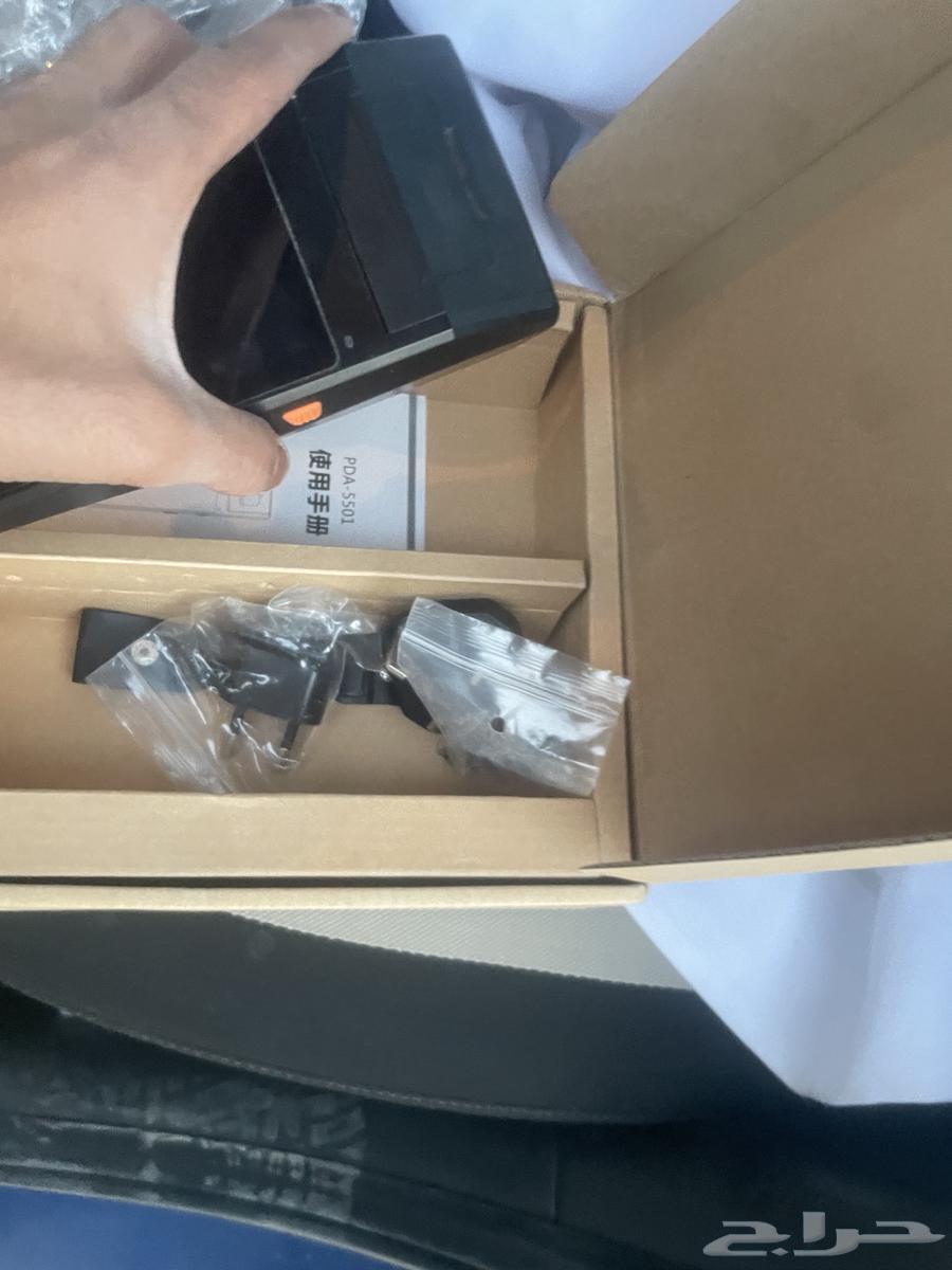 عندي شكبة مدى جديده بكرتونها وفيه طابعة ليزر على السوم63390898763266112