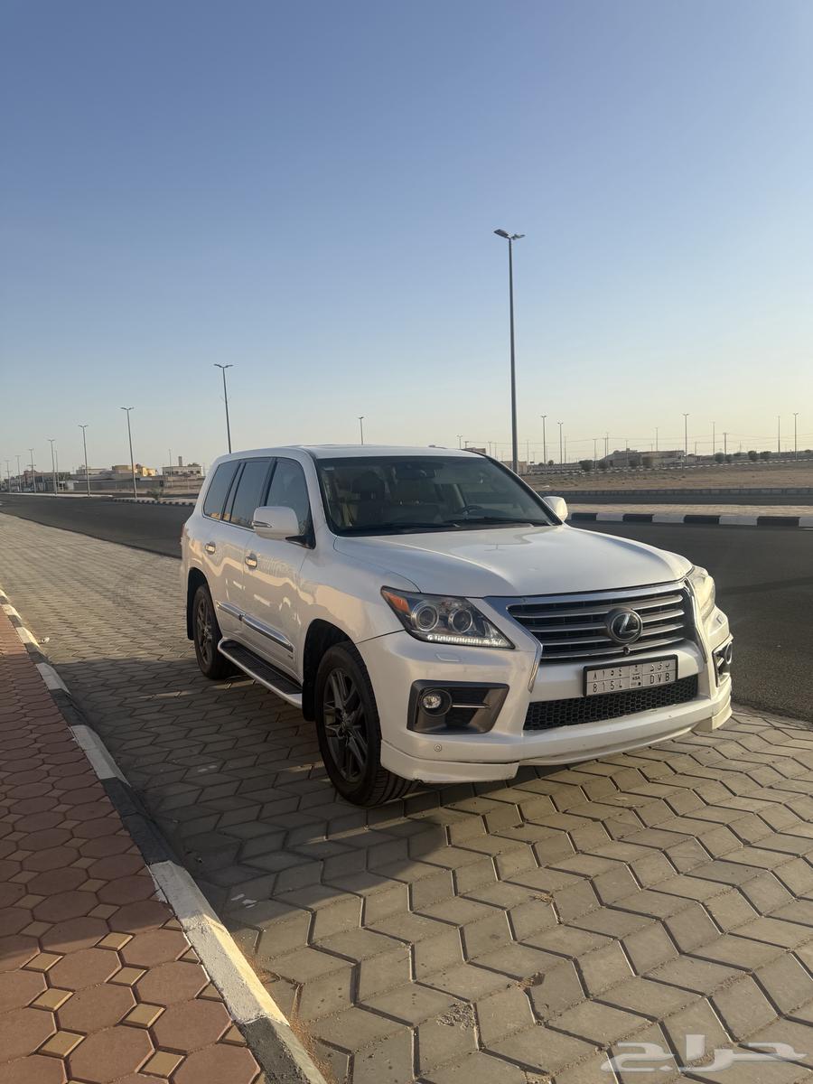 لكزس LX 2012 للبيع63396450299778112