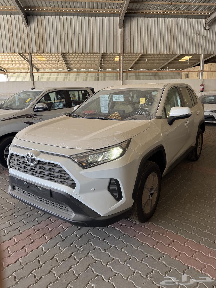 Toyota RAV4 LE gasoline, without 4WD, 202563396355133187114