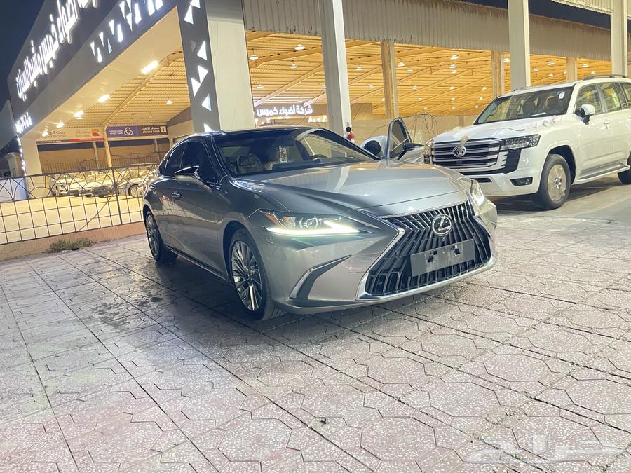 لكزس ES 350 سعودي موديل 2024 مستخدم ماشي 2663396354444673112